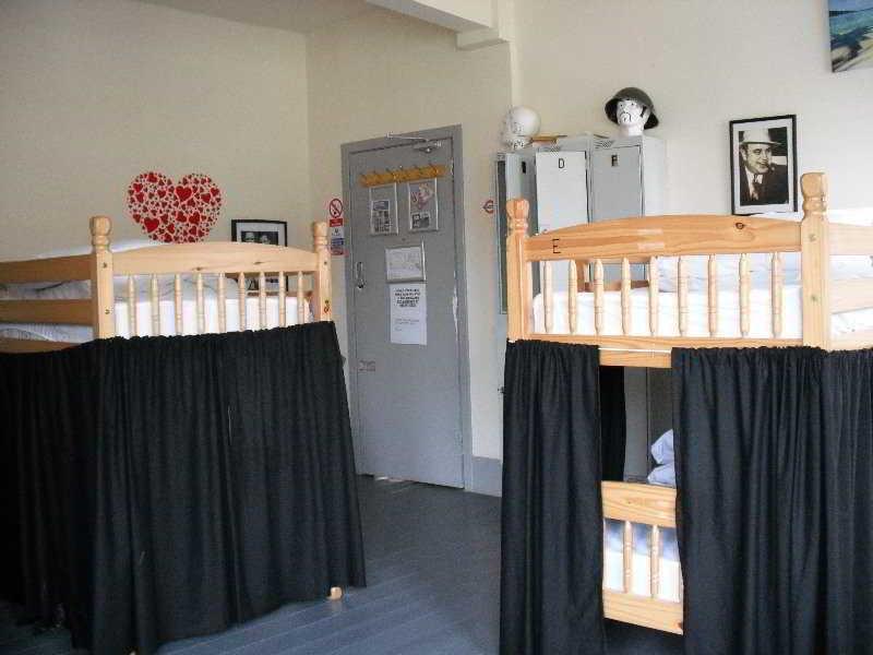 Art Roch Hostel Edynburg Zewnętrze zdjęcie